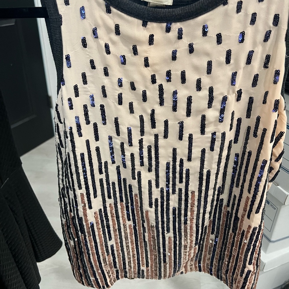 Vintage sleeveless top